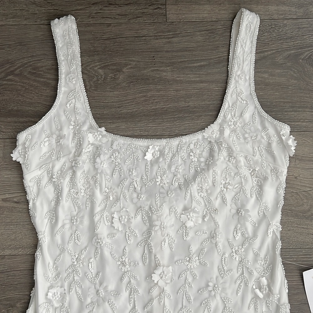 Lulu's White Embellished Square-Neck Wedding Gown - Picture 6 of 12